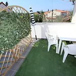 Sena Appartement *