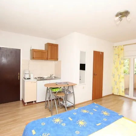 Apartment Sena *
