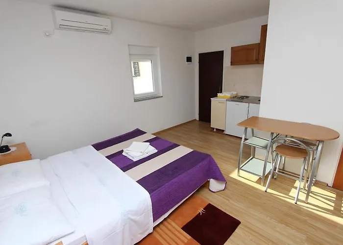 Sena Apartment